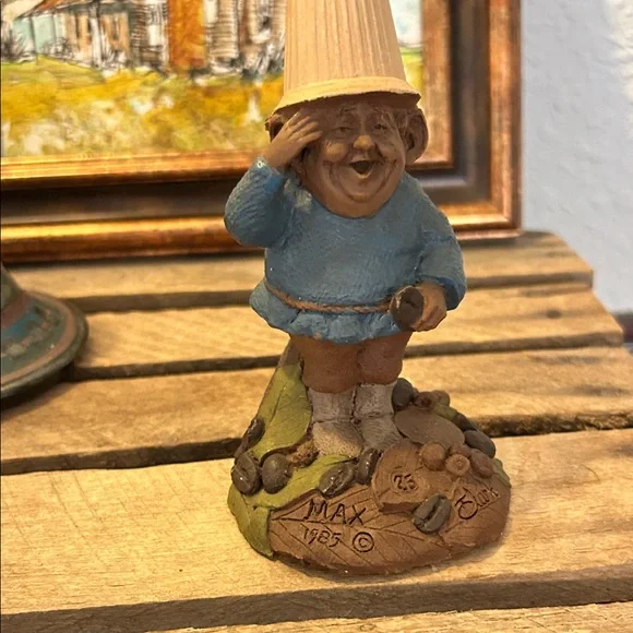 Charming Tom Clark Blue and Brown Figurine Max Cottage Core - Picture 7 of 14